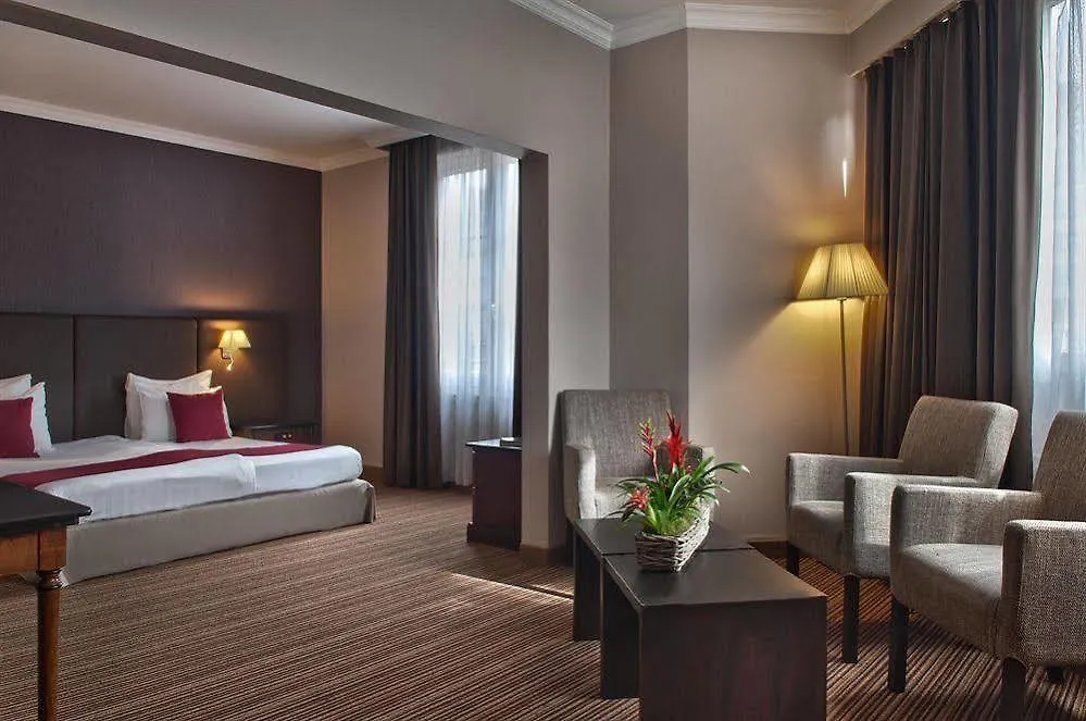 Nh Brussels Carrefour De L'Europe Hotel
