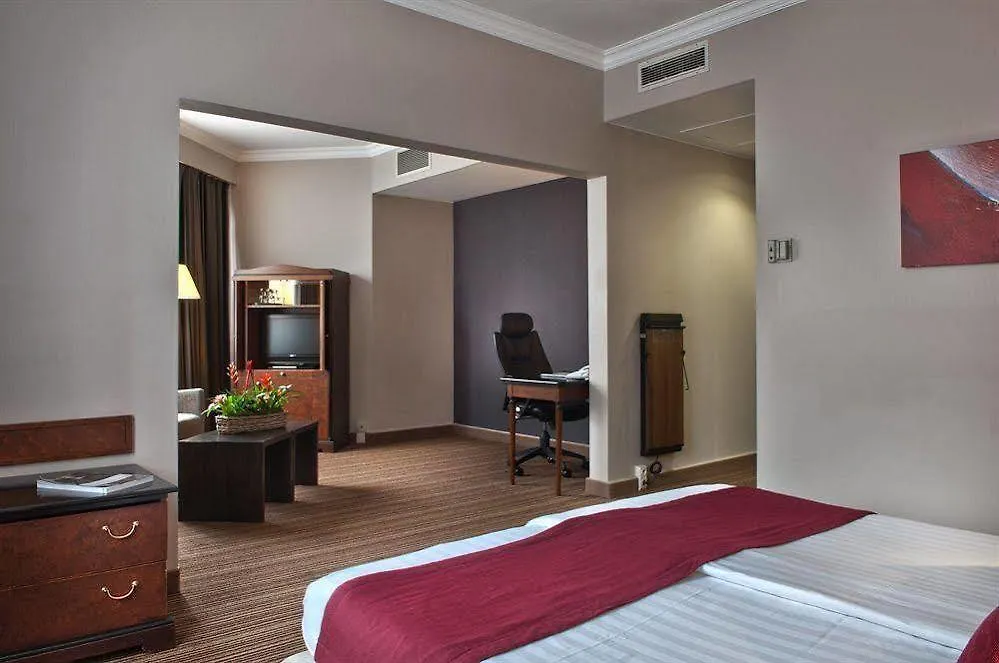Nh Brussels Carrefour De L'Europe Hotel