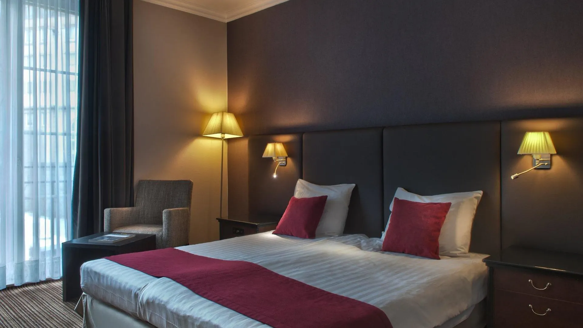 Nh Brussels Carrefour De L'Europe Hotel